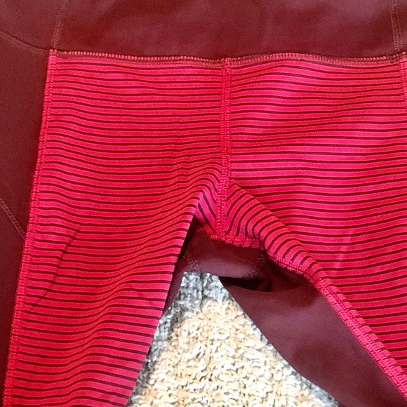 Hop to It Crop Lululemon size 4 - Picture 4 of 7